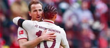 Bundesliga: Sane scores twice as Bayern Munich beat St Pauli 3-2