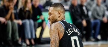 利拉德伤别季后赛G4，疑似遭遇左脚跟腱撕裂