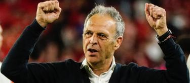 华金·卡帕罗斯：我们赢得了一场对球队和球迷来说都很重要的胜利