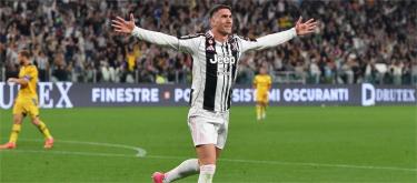 Igor Tudor praises Vlahovic as a striker who plays with his heart