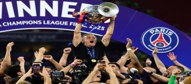 Helped Paris Saint-Germain to reach the top for the first time! Enrique: The team's performance exceeded expectations