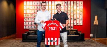 Mikel Jaureguizar renews contract with the club, new contract does not contain a release clause
