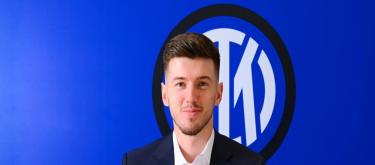Official: Inter Milan signs 21-year-old defensive midfielder Petar Sučić with a 5-year contract