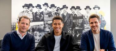 跟随哥哥脚步，胞弟乔布·贝林厄姆正式从桑德兰加盟多特蒙德..