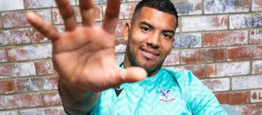 水晶宫已经与沃尔特·贝尼特斯达成加盟协议，该球员将在7月加入球队