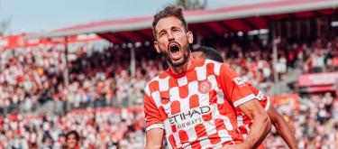 Girona triggered contract extension of its veteran captain Cristhian Stuani..