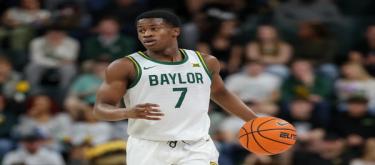 No. 2 pick Edgecum scored 28 points in his stunning debut as the Jazz beat the 76ers 93-89