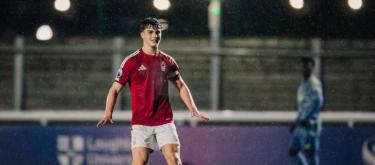 Nottingham Forest midfielder Ben Perry officially moves to Colchester United