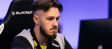 NAVI rifler jL announce he will temporarily leave and take a break due to mental health issues..