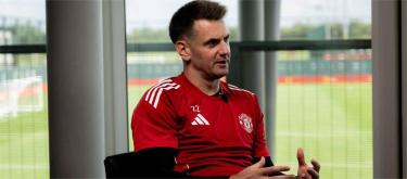 Manchester United goalkeeper Tom Heaton eyeing a chance to play