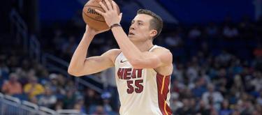 罗宾逊强势加盟 活塞重启新征程