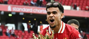 Neil Jones revealed that Liverpool has changed its stance and accepted Bayern Munich's offer for Luis Díaz..