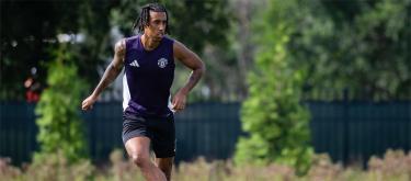 Ferdinand believes Yoro's performances will continue to improve