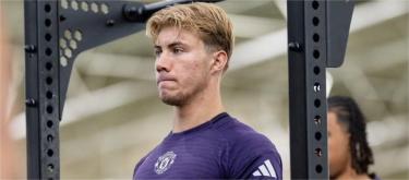 Højlund: Healthy competition will only make the team stronger