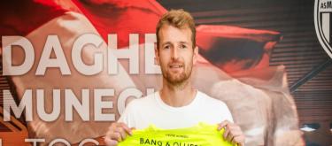 勒沃库森门将卢卡什·赫拉德茨基正式转投摩纳哥，总价400万欧元