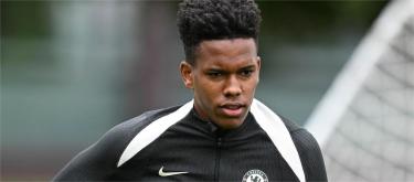 Esteban Willian is expected to start