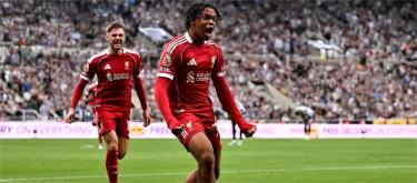 Van Dijk, who helped Liverpool beat their opponents, encouraged Nguyengueha to keep working hard and stay humble