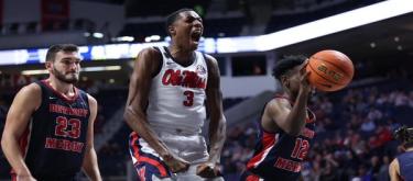 独行侠签下夏季联赛盖帽悍将 夏普获一年合同