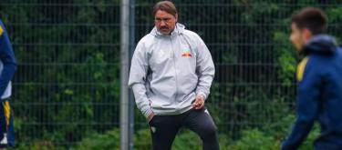 利兹联主帅法尔克：需稳固防守，期待达洛把守城门