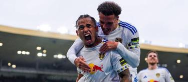 新援诺亚·奥卡福尔踢进首球助利兹逆转狼队