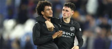 English League Cup - Foden scores as Manchester City beat Huddersfield Town 2-0