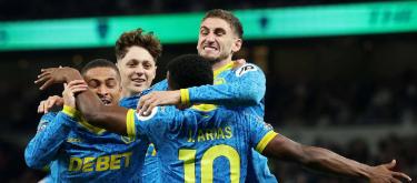 圣地亚哥·布埃诺很高兴为球队打进了他个人首个进球