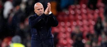 斯洛特回应利物浦卡拉宝杯惨败：坚持轮换决定