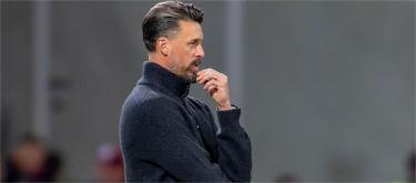 Augsburg manager Sandro Wagner: We must work hard to get back into form.