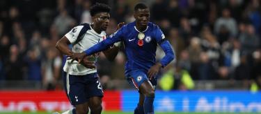 Enzo Maresca speaks highly of Moises Caicedo, calling him one of the best defensive midfielders.