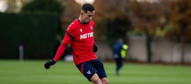 耶雷米·皮诺：我正在致力于提高个人水平，努力适应英超的比赛强度和节奏