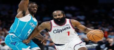 James Harden explodes for 55 points as Clippers defeat Hornets 131-116.