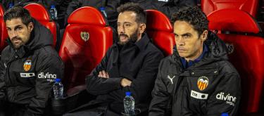 Carlos Corberan: We will carefully review the game and strive to play better in the next one.