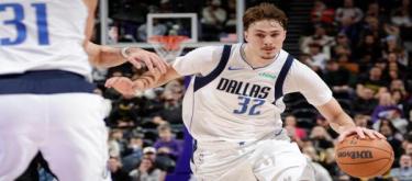 弗拉格火力全开42分难救主 爵士加时赛以140-133拿下独行侠