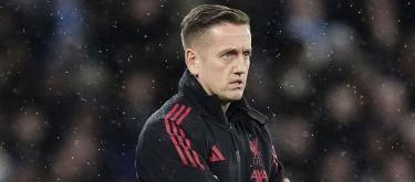 失球问题不减反增，利物浦官宣定位球教练阿隆·布里格斯 “下课”..