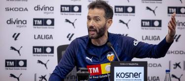 Carlos Colberán urged the team to approach the upcoming matches with the goal of advancing.