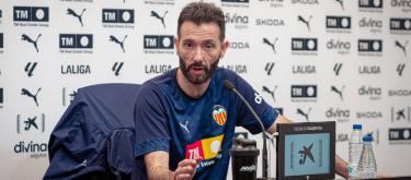 卡洛斯·科尔贝兰对即将到来的挑战充满期待，并希望球队能在比赛中展现真正水平