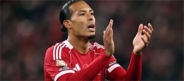 Slott praised Van Dijk as a leader who always leads by example.