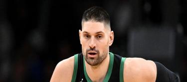 Vucevic has successfully undergone surgery on his right ring finger and will have a follow-up examination in 3 to 4 weeks.