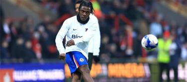 罗塞尼尔对拉维亚的状态和表现感到开心