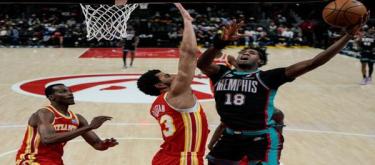 Walker scored 26 points and Okongu added 16, as the Hawks defeated the Grizzlies 146-107.