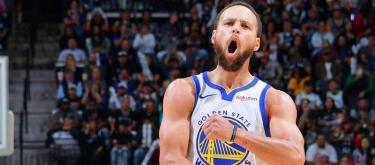 Curry returned to Warriors contact training and is expected to return towards the end of the regular season.