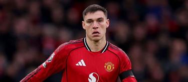 法布里齐奥·罗马诺透露，曼努埃尔·乌加特极有可能在今夏离开曼联。