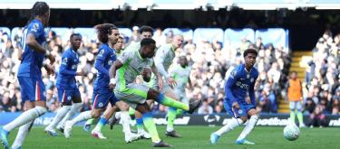 英超联赛——尼科·奥雷利破门　曼市3比0战胜切尔西