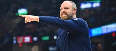 消息人士：雄鹿队敲定泰勒·詹金斯出任新帅