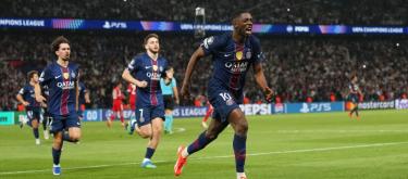 Champions League – Kvalatschlia scores 2 goals as Paris Saint-Germain defeats Bayern Munich 5-4.