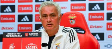 Mourinho: No one from Real Madrid has contacted me.
